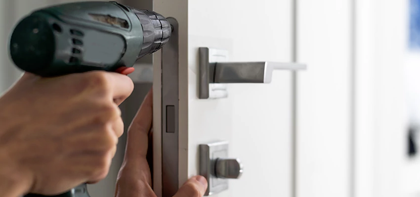 Locksmith For Lock Replacement Near Me in Kissimmee