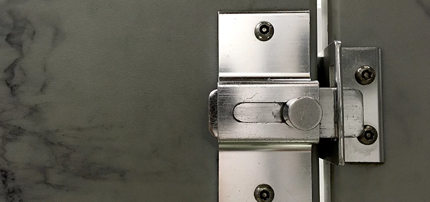 Fix A Room Door Lock in Kissimmee